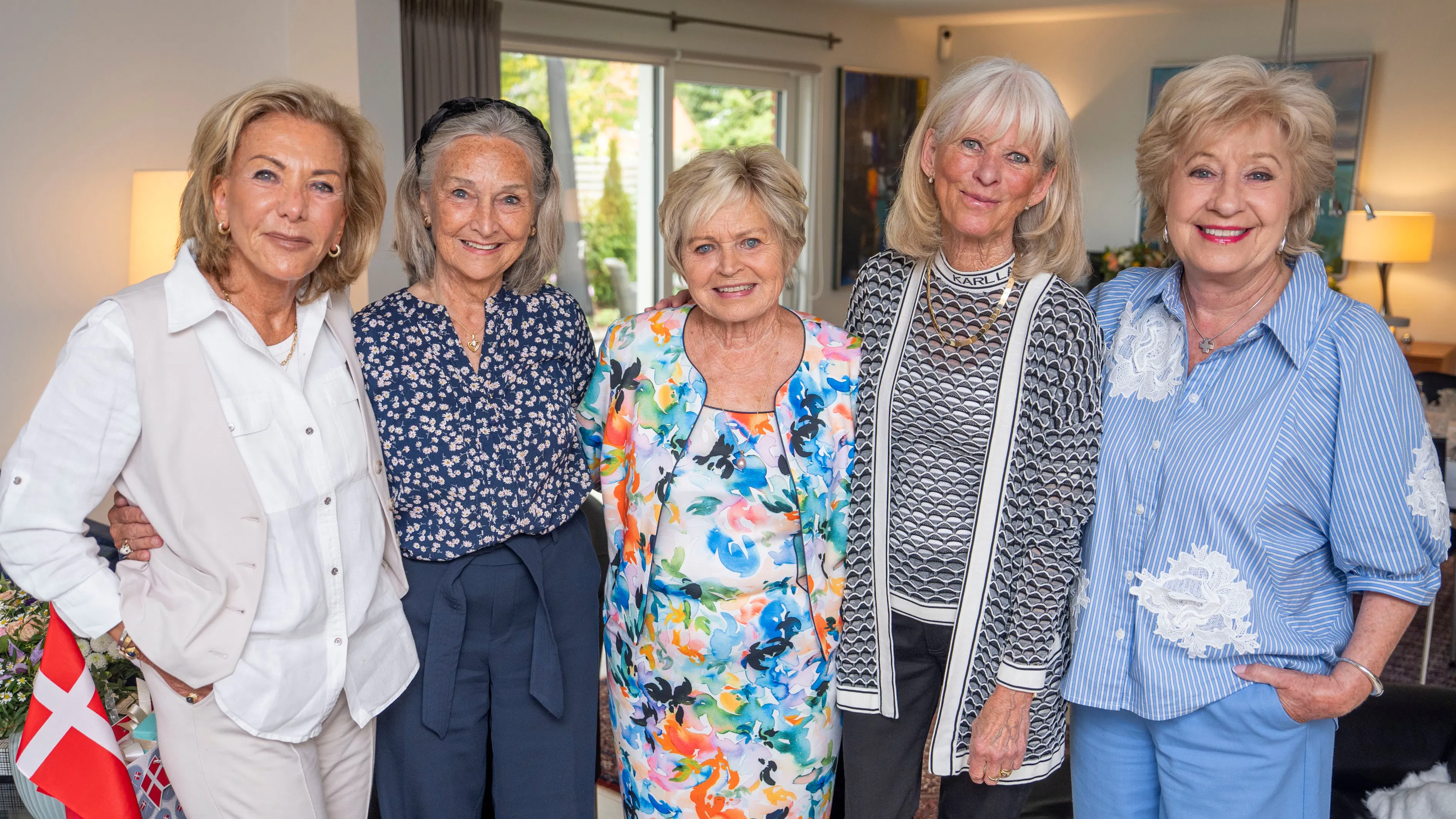 Dorthe Kollo, Rudi Nielsen, Hilda Heick, Gertrud Campeotto og Birthe Kjær.