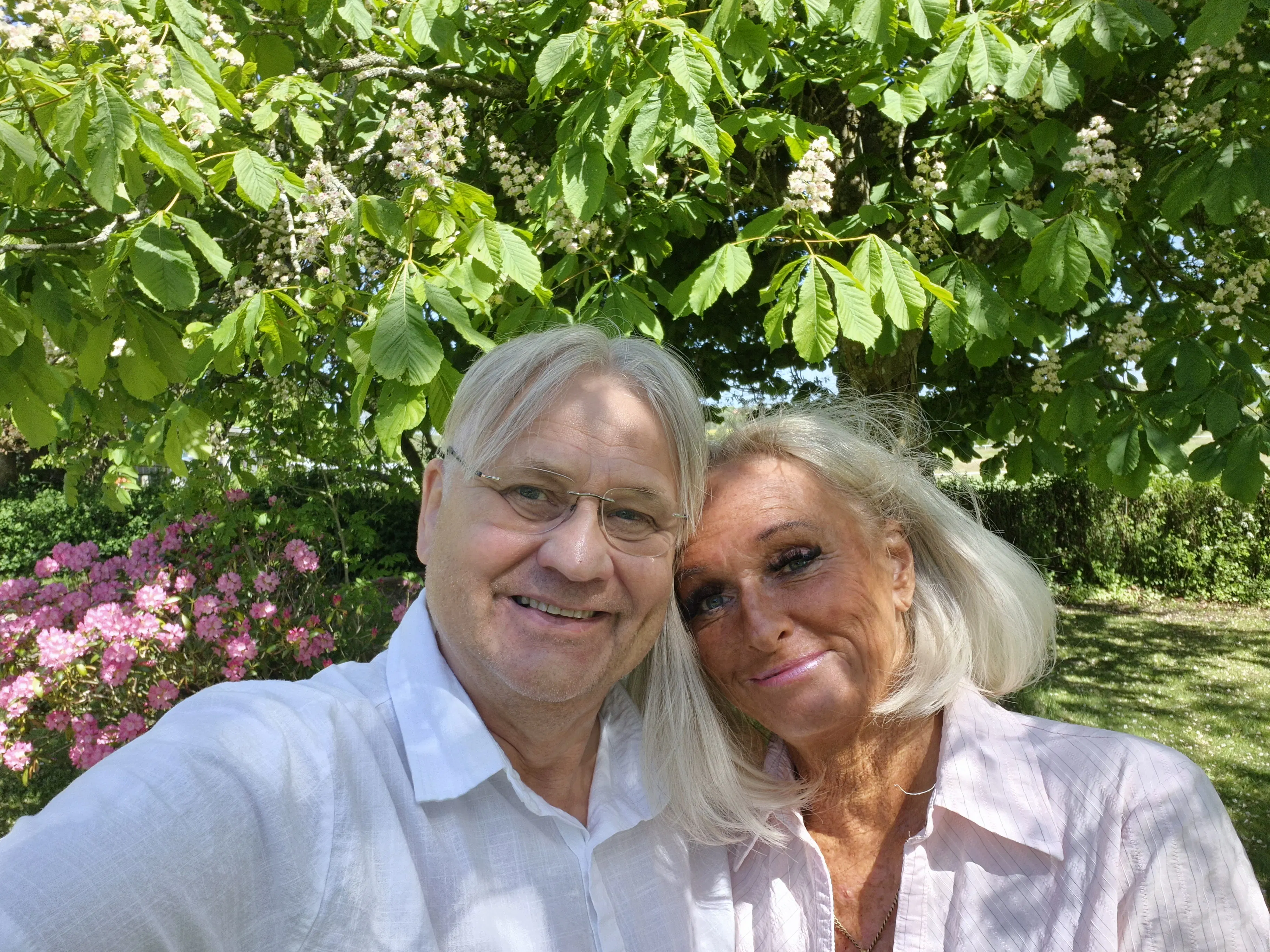 Halli med sin kone Sanne, som han fandt tilbage med efter optagelserne til "Hotel Romantik"