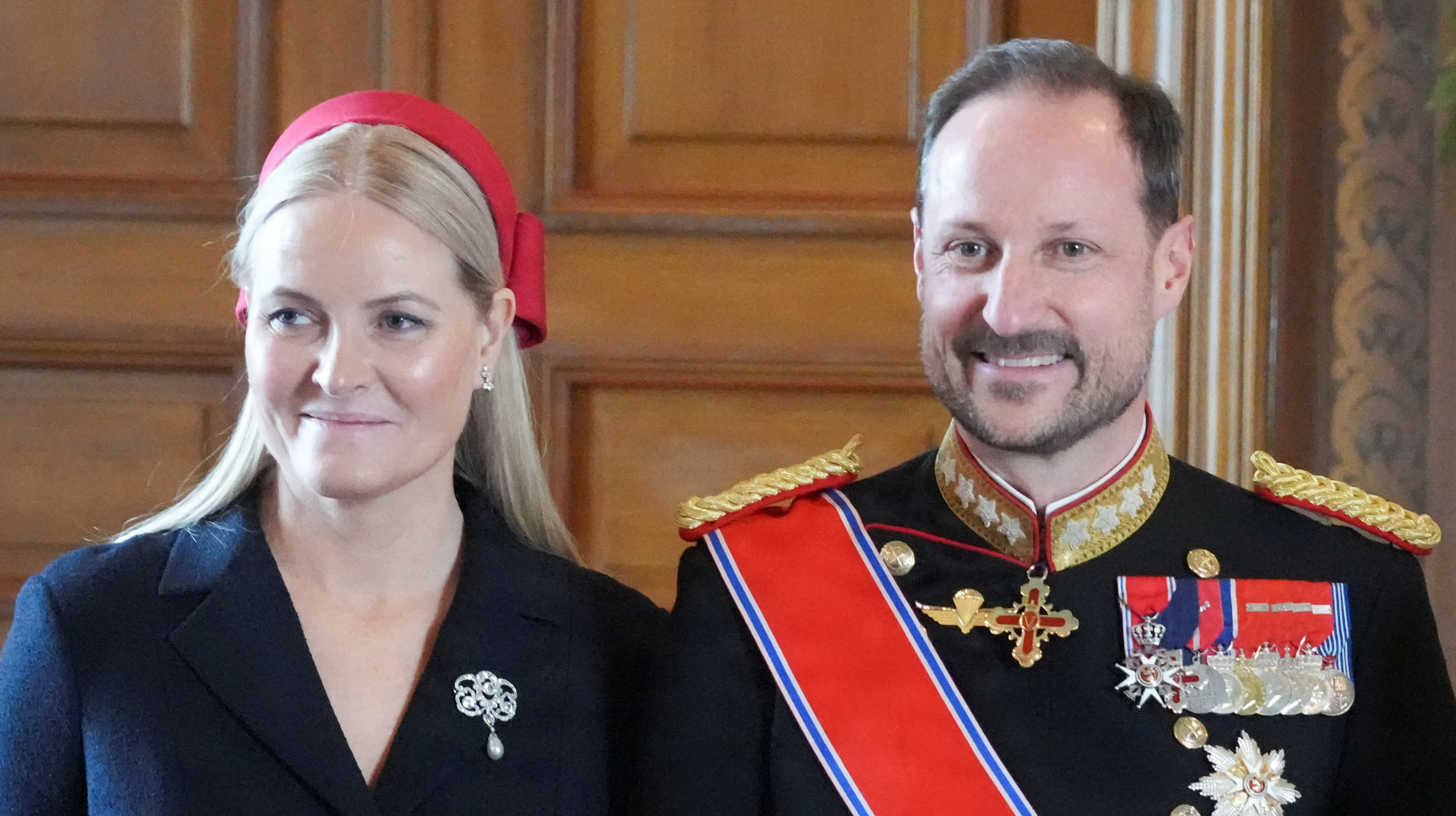 Kronprins Haakon har aflyst på grund af kronprinsesse Mette-Marit.