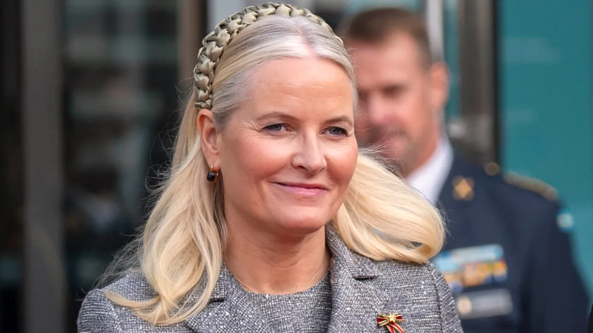 Kronprinsesse Mette-Marit er blevet udskrevet.