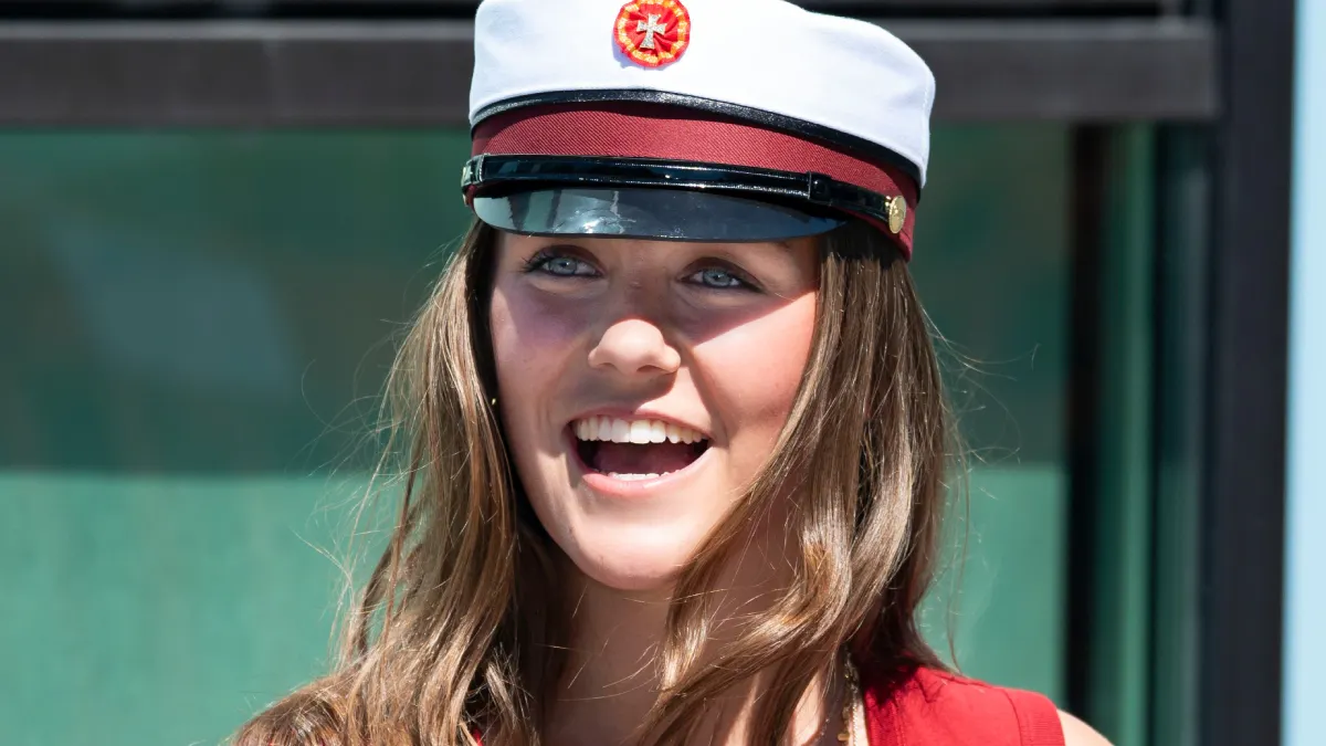 Prinsesse Isabella i lovestorm: Sætter ild til kommentarsporene |  BILLED-BLADET