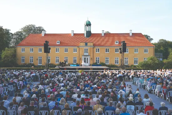 Møllerup Gods danner rammen om Verdensballettens forestilling fredag den 10. juli.