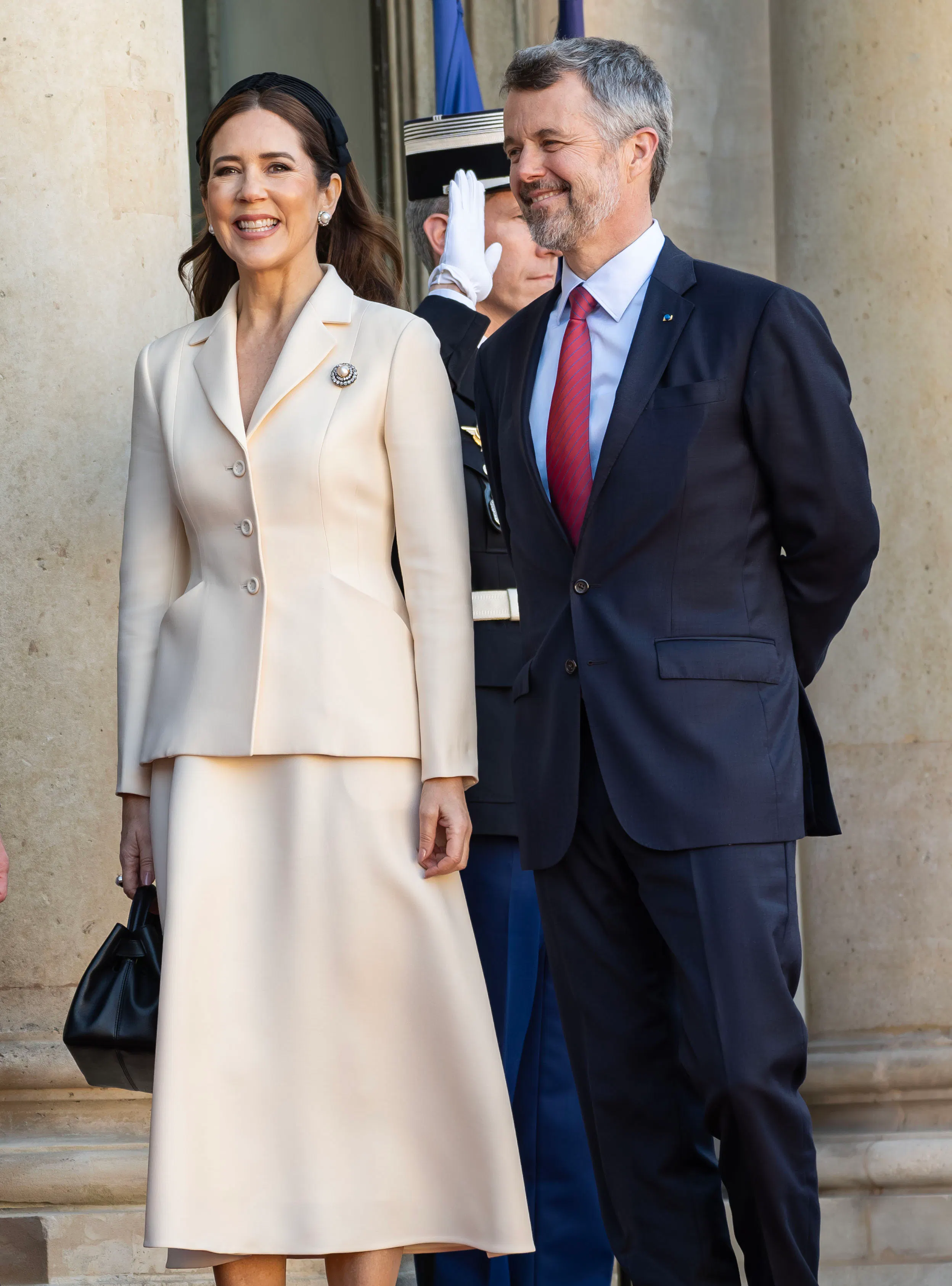 Dronning Mary i Dior.