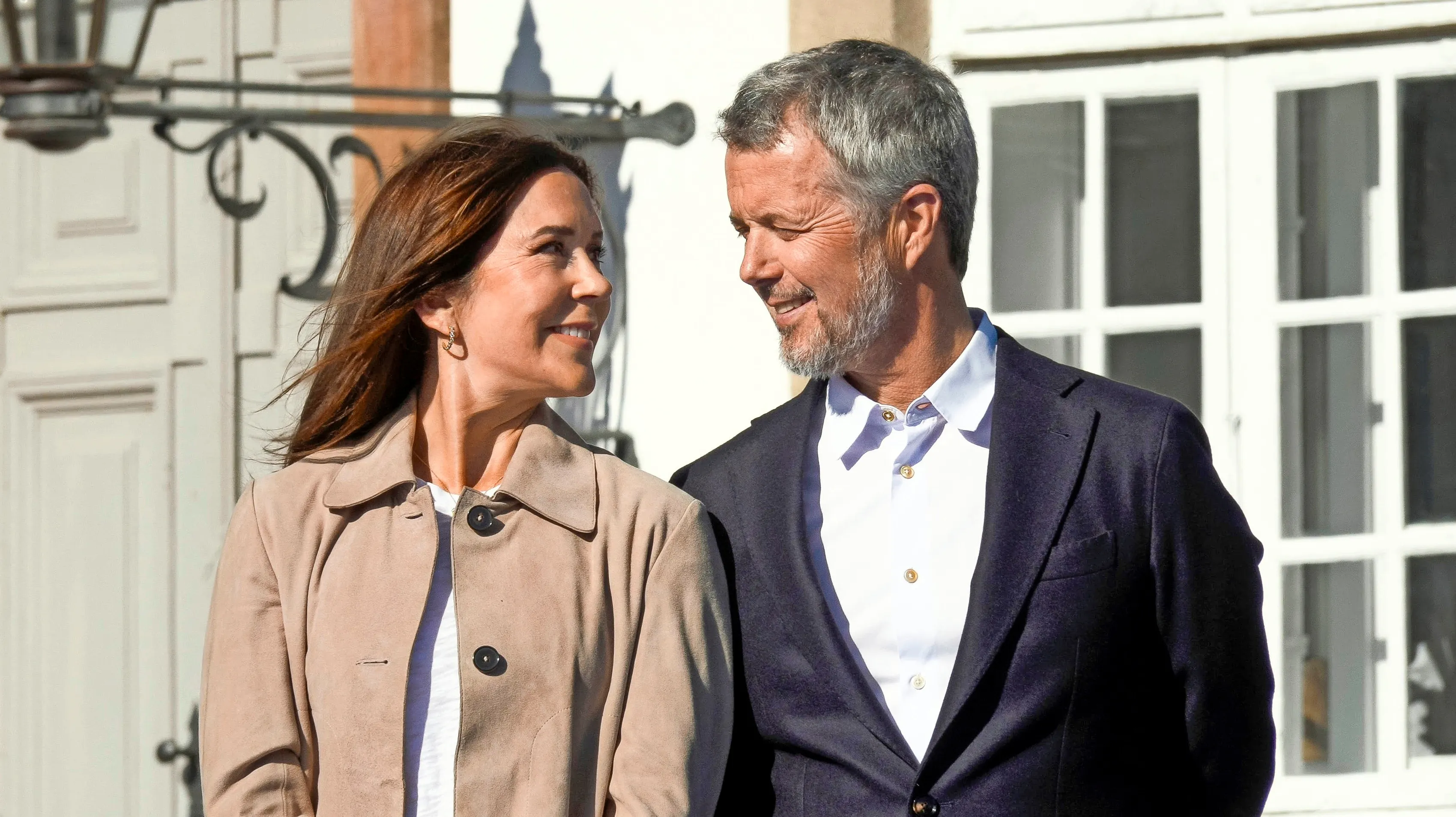 Nu er der nyt om dronning Mary og kong Frederiks somerplaner.