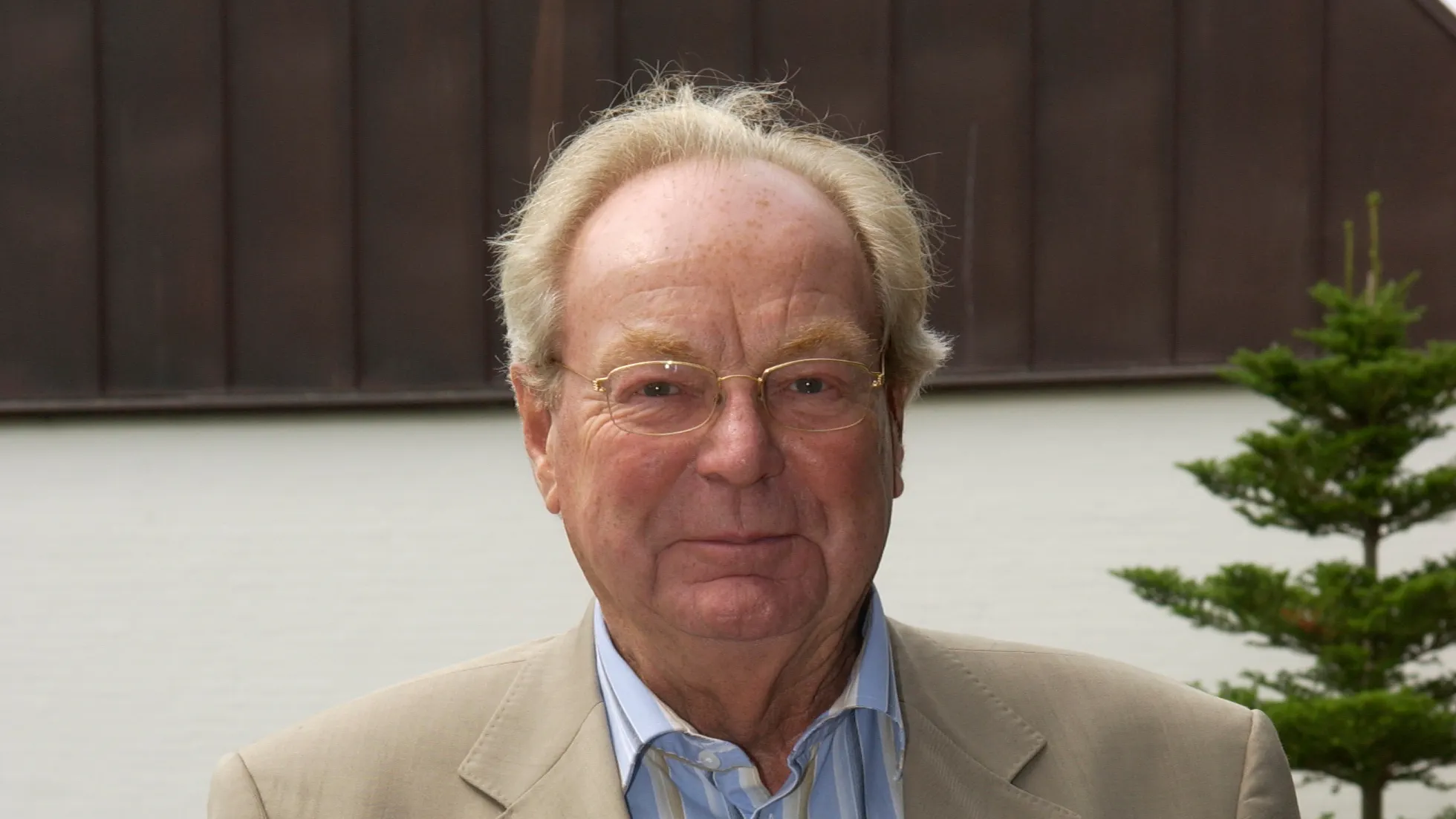 Axel Juhl-Jørgensen er gået bort i en alder af 94 år. 