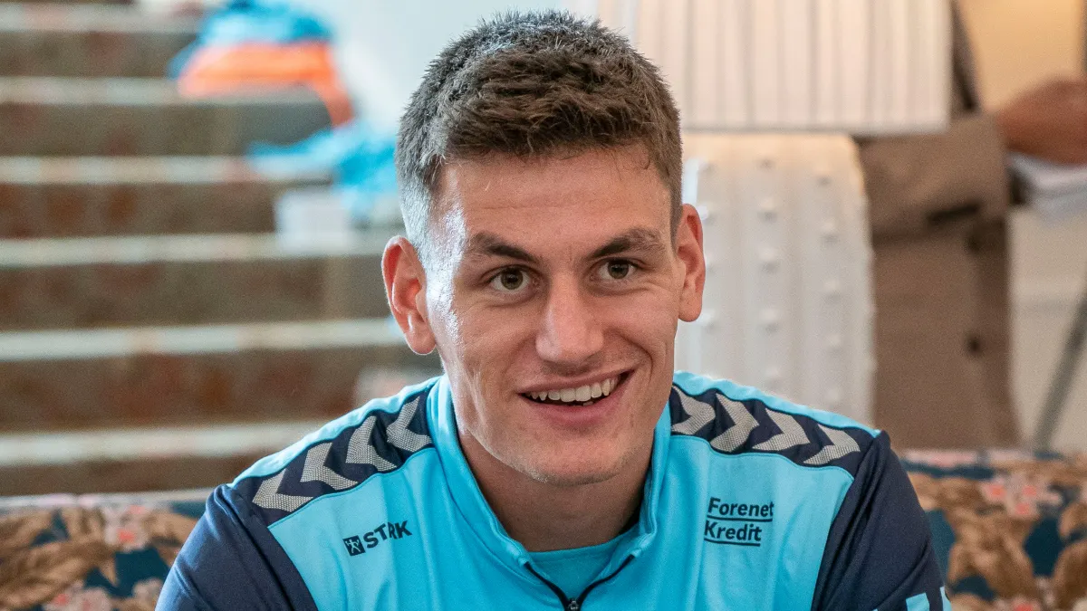 Joakim Mæhle deler billeder fra bryllupsfest