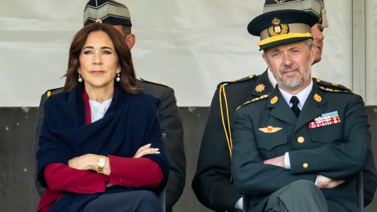 Dronning Mary og kong Frederik har fået en trist besked.