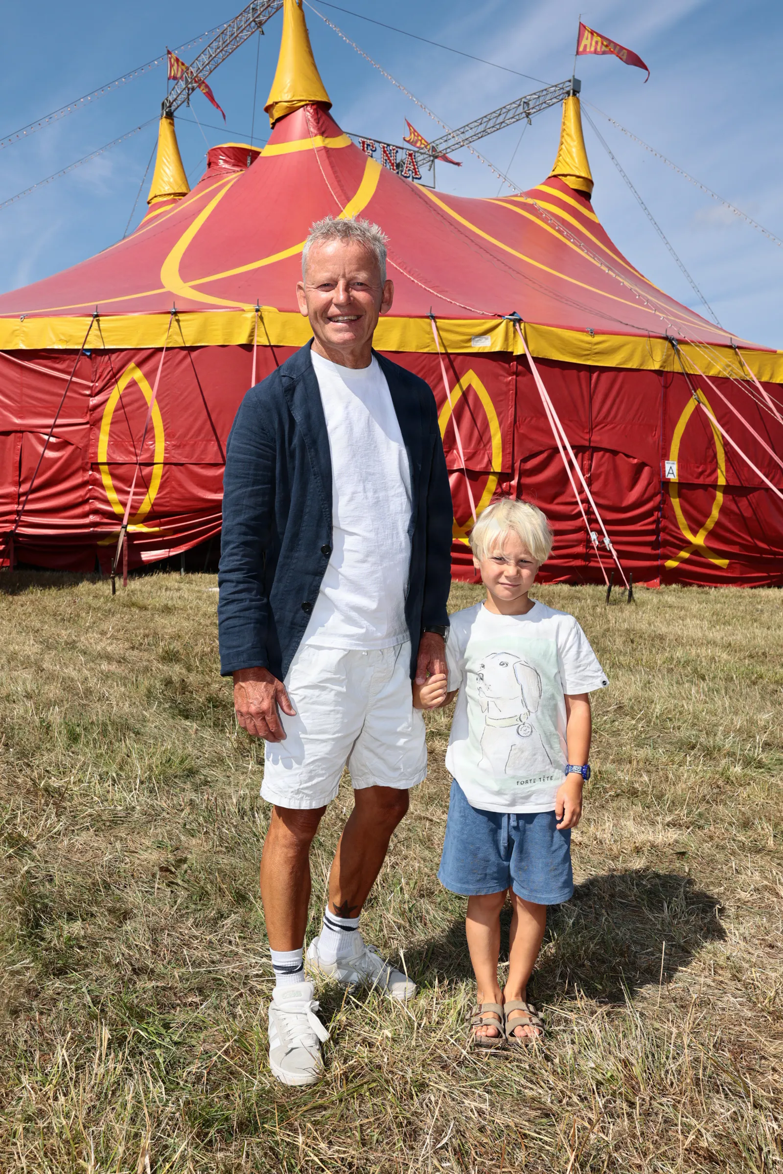 Bubber med sin seksårige søn Alfred.