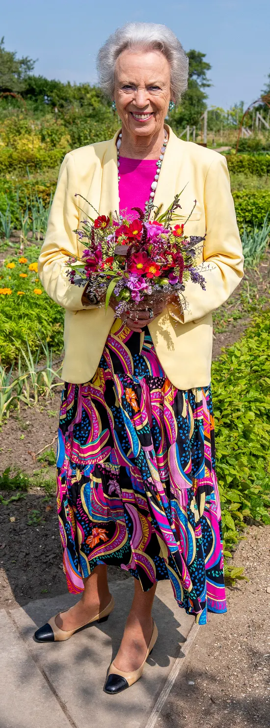Prinsesse Benedikte var klædt fint på til begivenheden i Den Kongelige Køkkenhave.