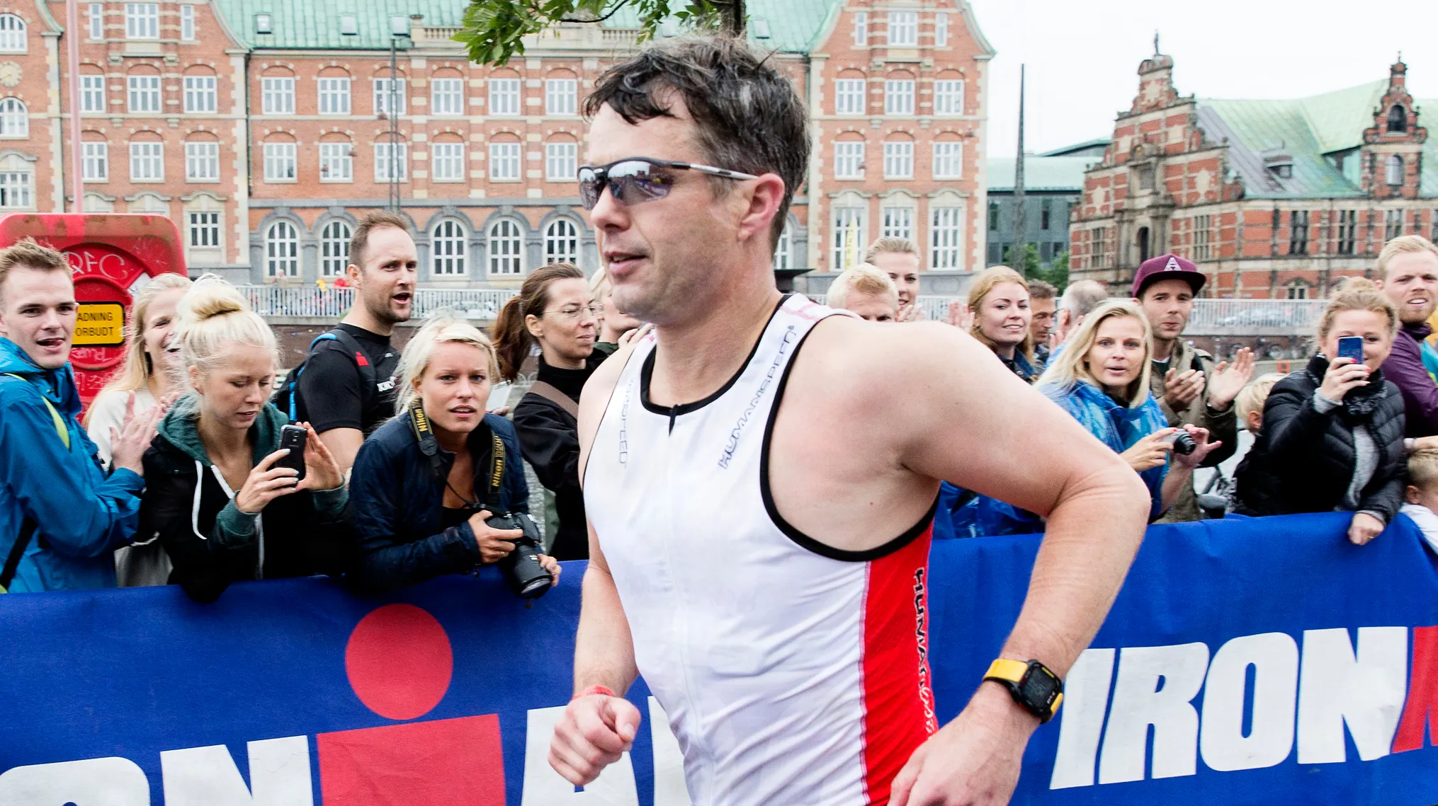 Daværende kronprins Frederik gennemførte i 2013 IRONMAN i København.