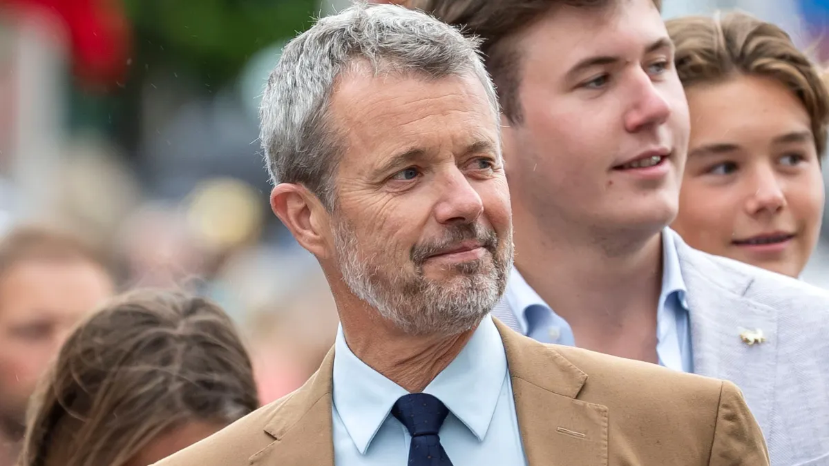 Kong Frederik