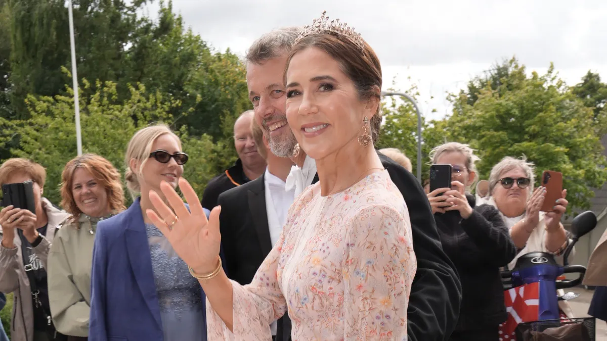 Dronning Mary var et hit i Kværndrup på Fyn.