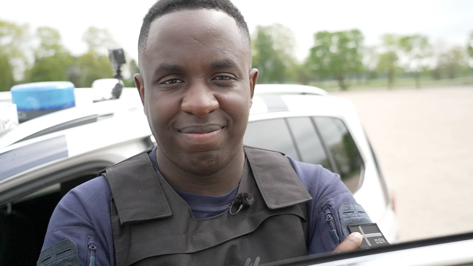 Melvin Kakooza skal undersøge om drømmen om at være politibetjent faktisk er for ham.