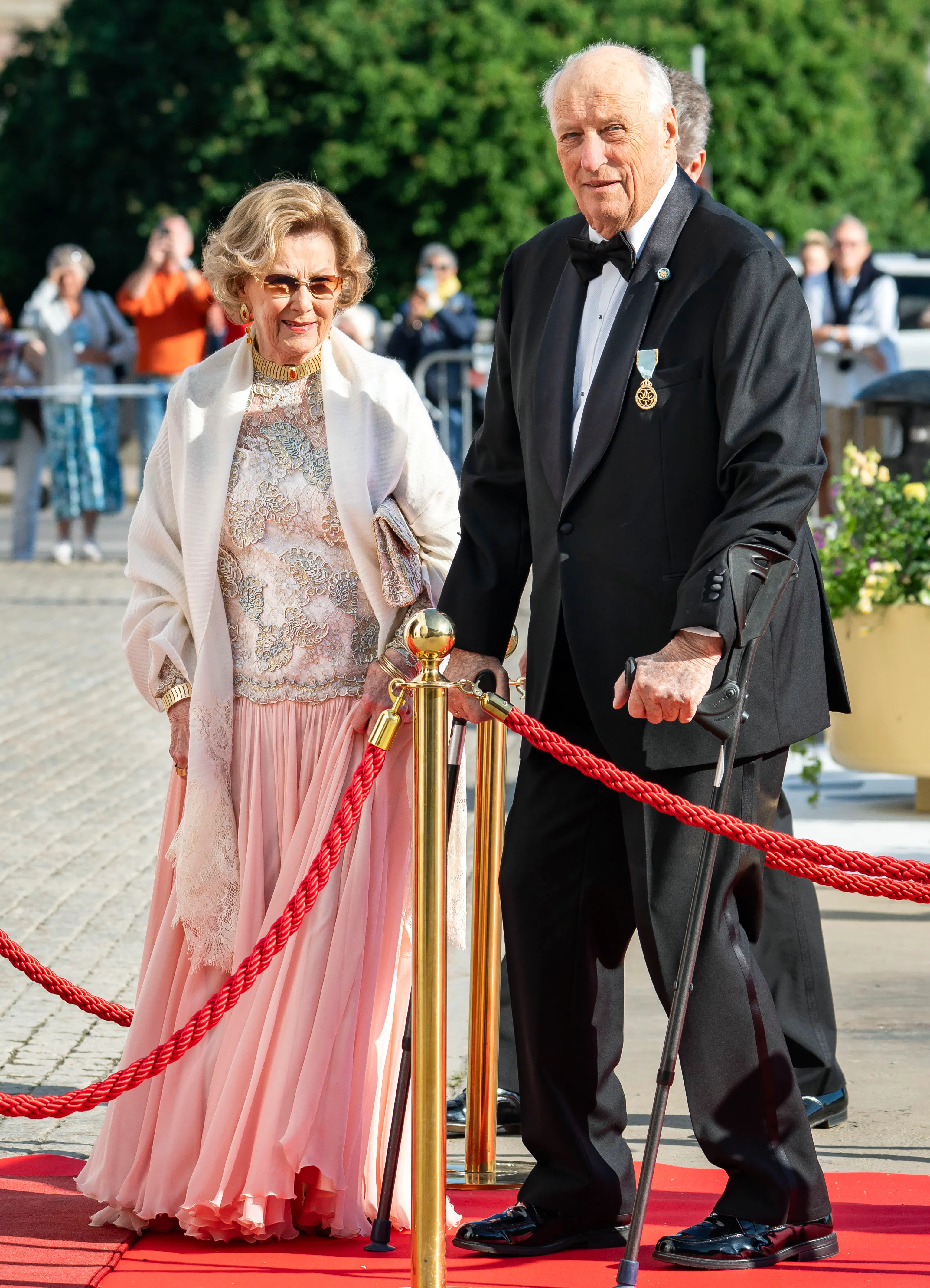 OPGAVE: Kong Carl Gustaf og dronning Silvias guldbryllup.Position 4. Guldbröllopskonsert, Gustav Adolfs torgSTED: Skeppsbron, StockholmDATO: 20260613FOTOGRAF: Hanne Juul 13. juni 2026