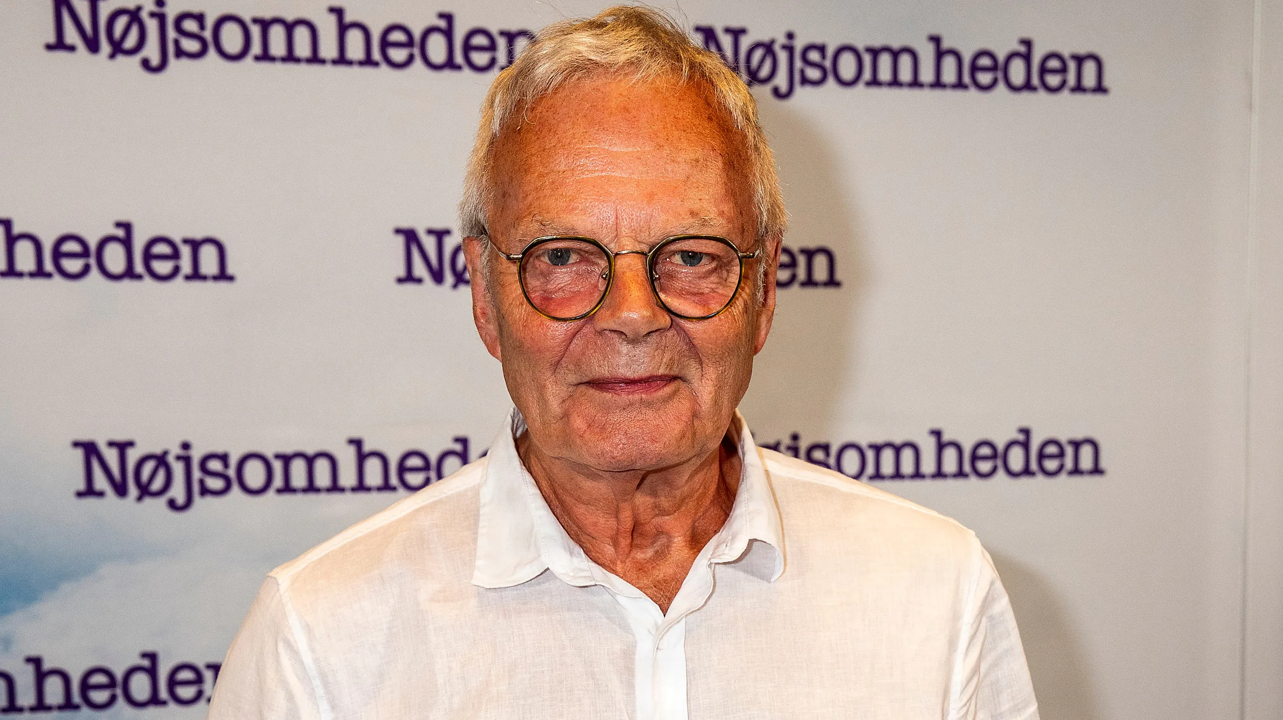 Den tidligere tv-vært Jarl Friis-Mikkelsen afslører en stor nyhed.