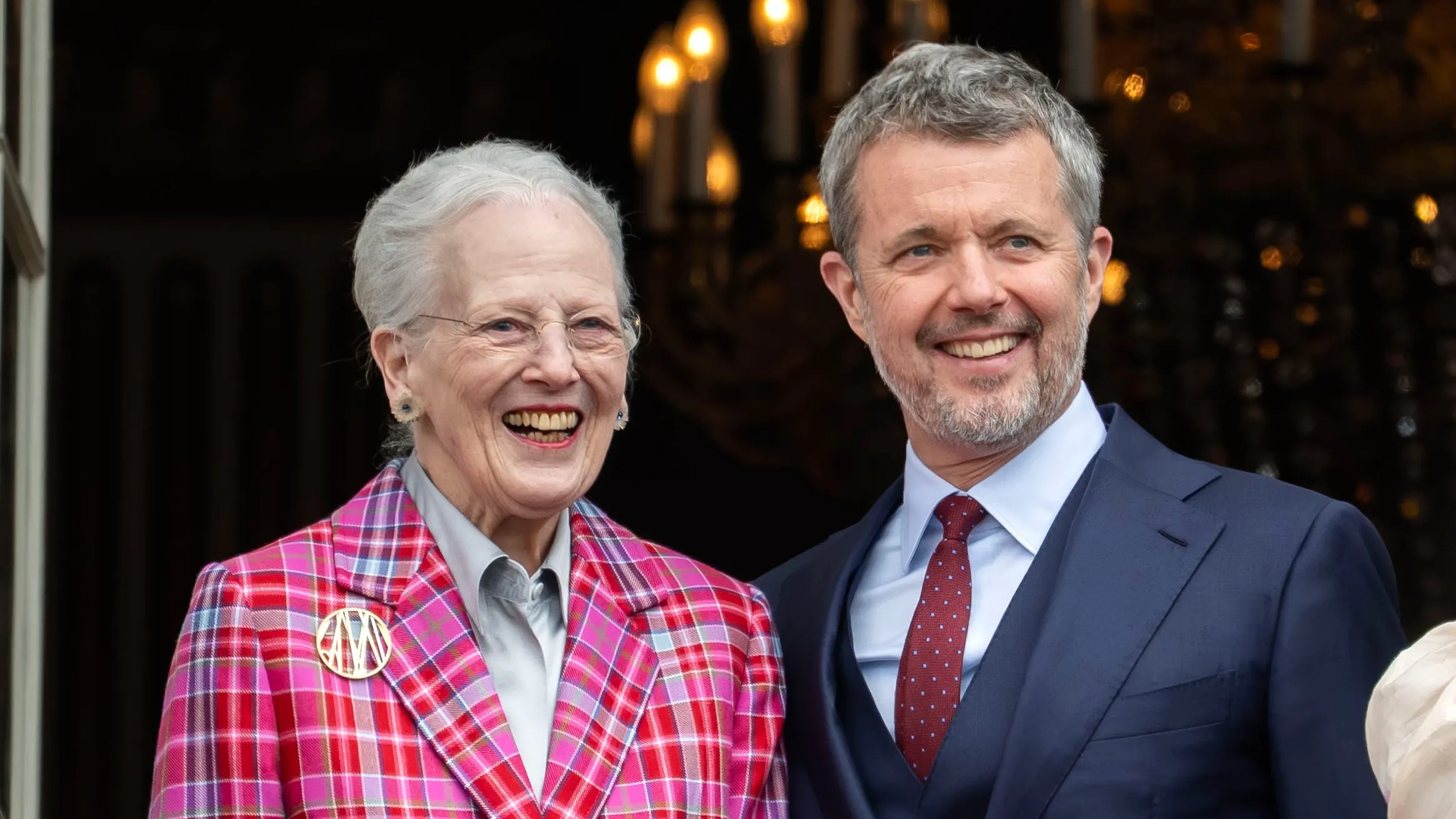 Afsløret på pudsig måde: Frederik har besøgt Margrethe på Rigshospitalet |  BILLED-BLADET