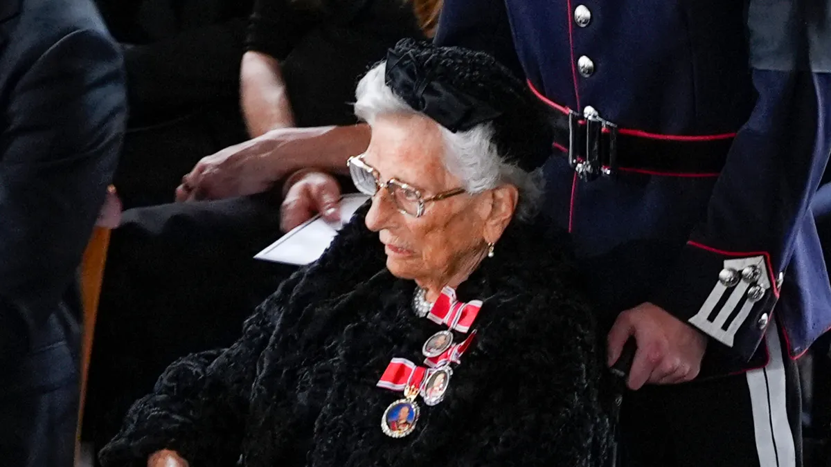 Prinsesse Astrid under kong Haralds statsbegravelse