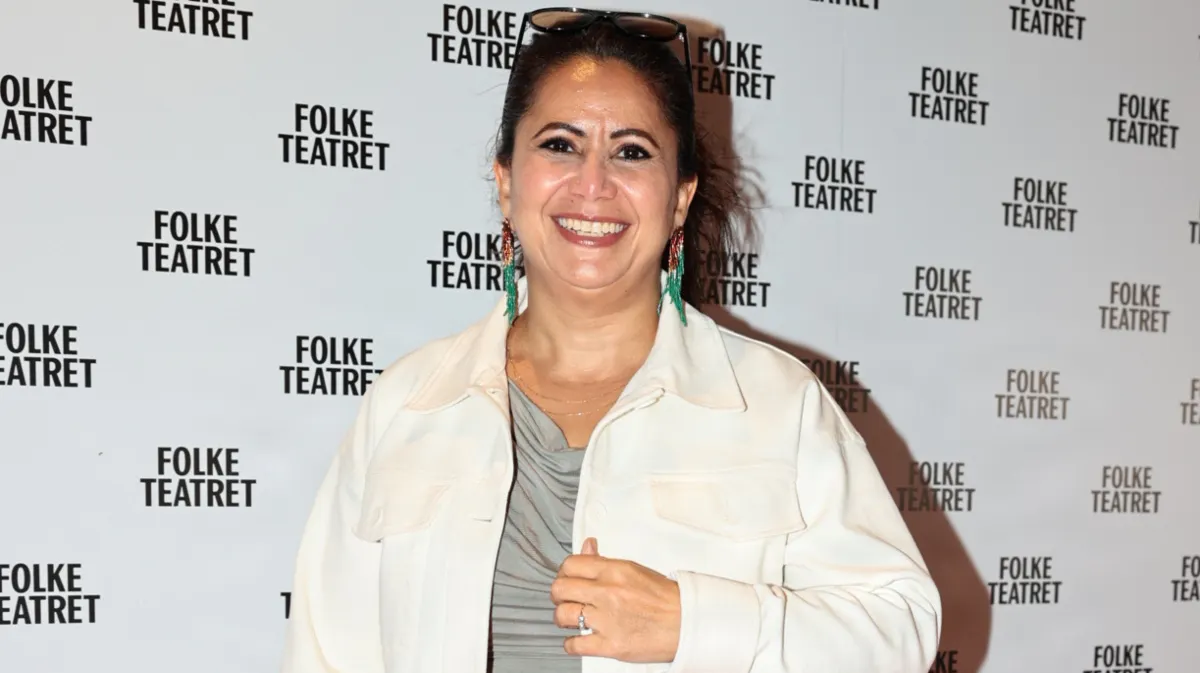 Özlem Cekic røber sødt nyt på den røde løber