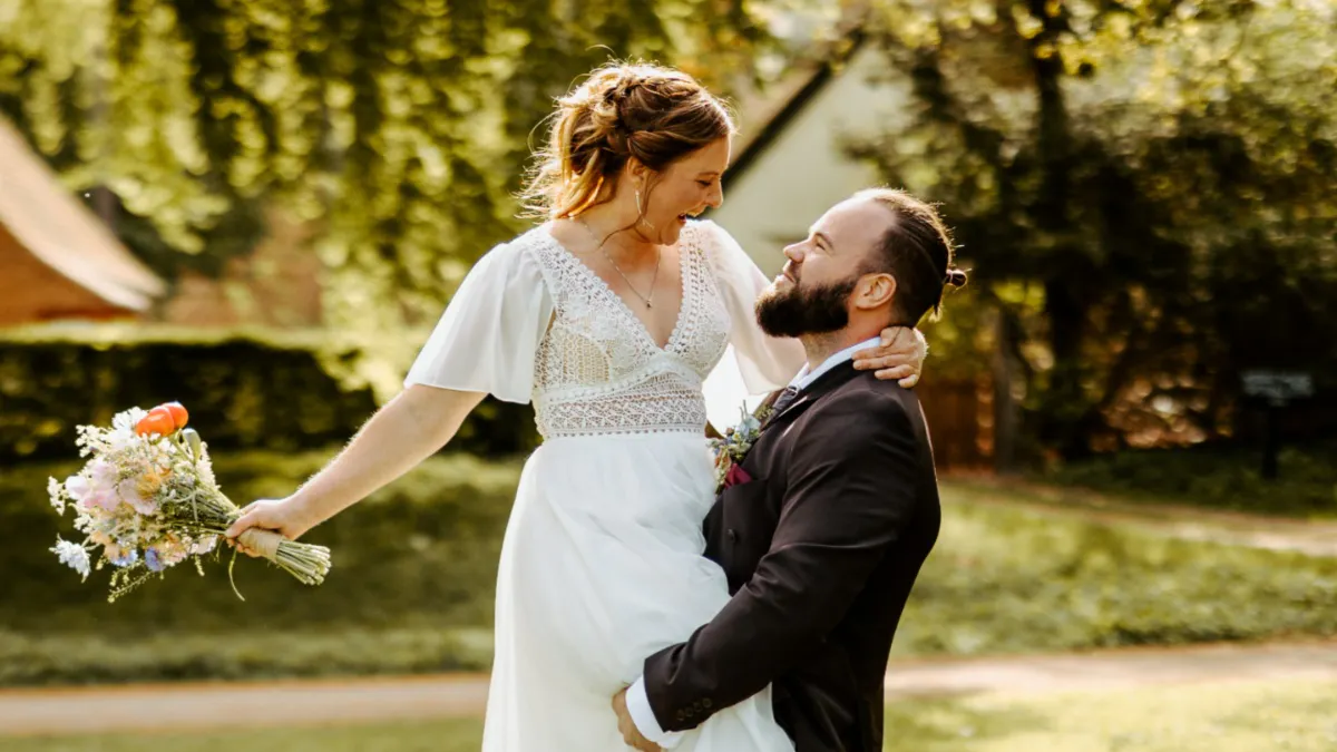 Der er en markant modsætning mellem parret Christina og Frederik i "Gift ved første blik".