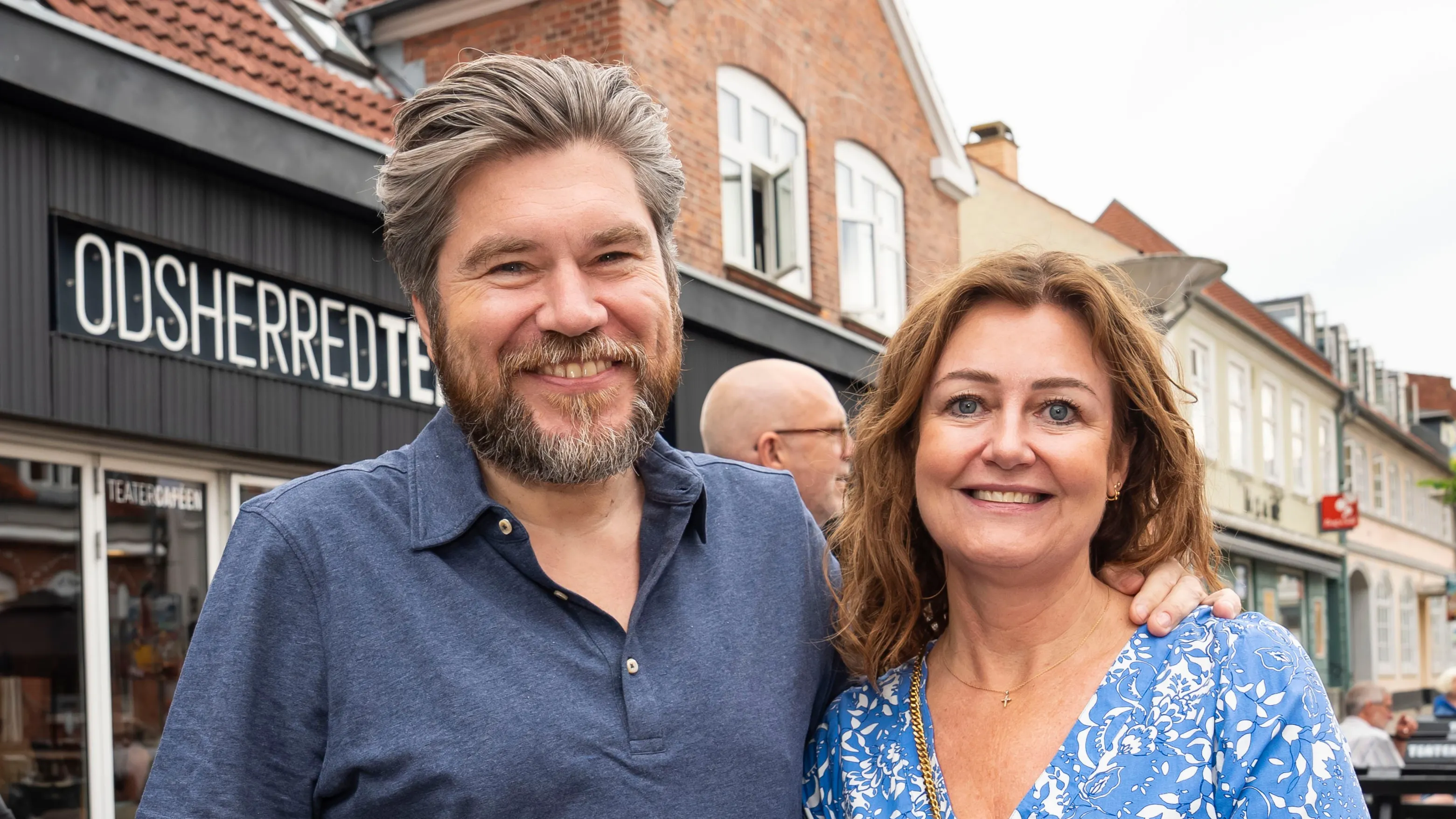 Rasmus Bjerg og hustruen Helle er snart aktuelle i nyt TV 2-program. 