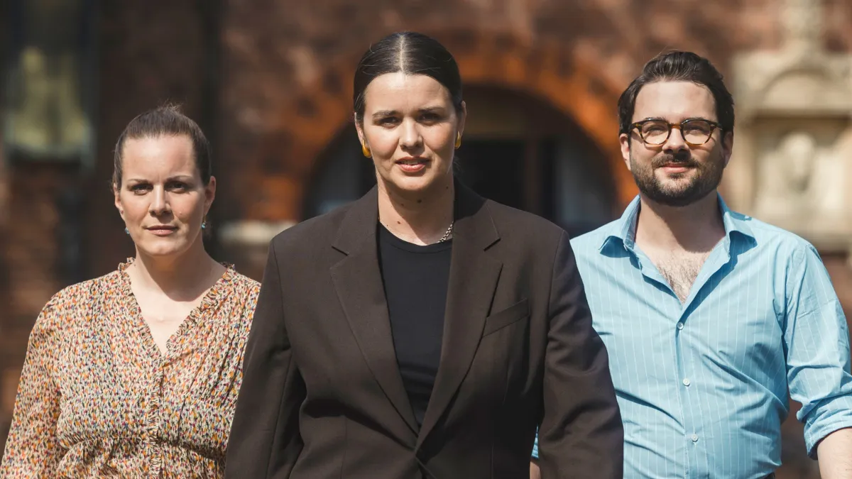 Lise Baastrup og Phillip Faber er holdkaptajner, mens Cecilie Nielsen er vært på "Jagten på Danmarkshistorien". 