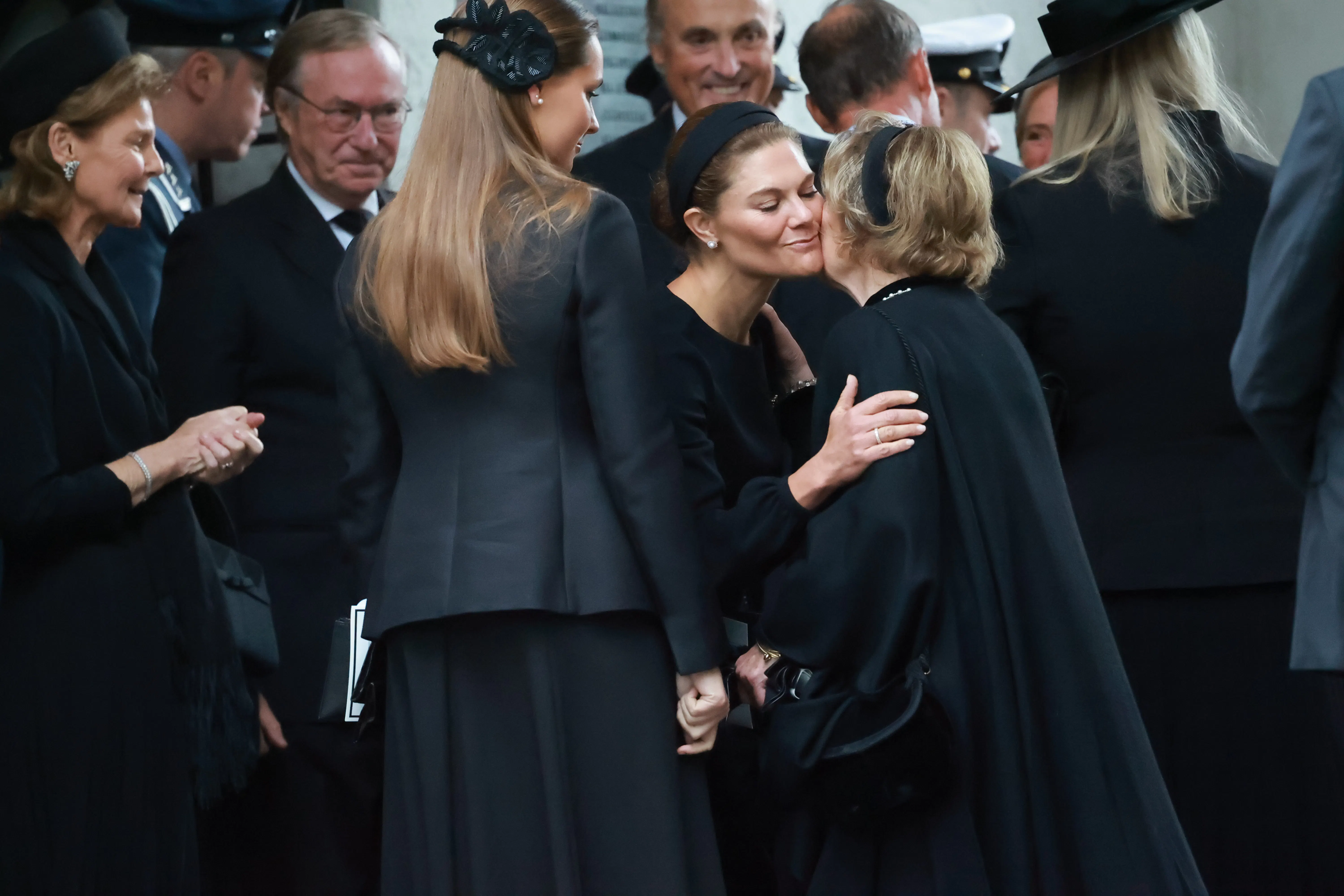 Kronprinsesse Victoria og dronning Sonja.