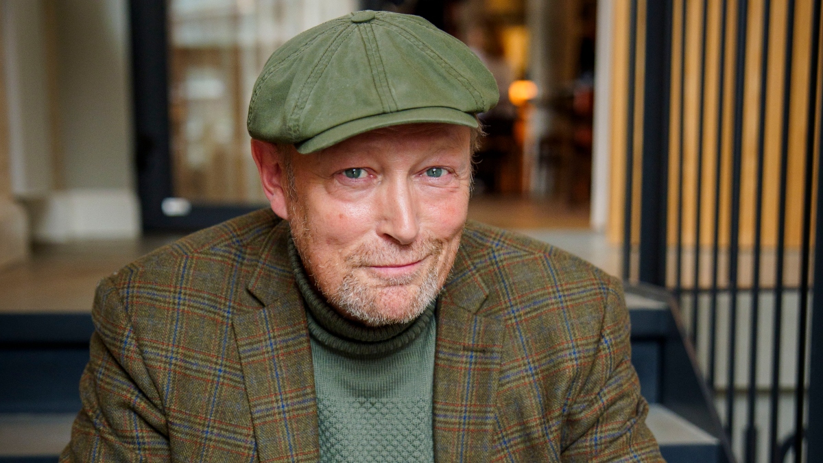 Sønnernes beslutning er kommet bag på Lars Mikkelsen | BILLED-BLADET