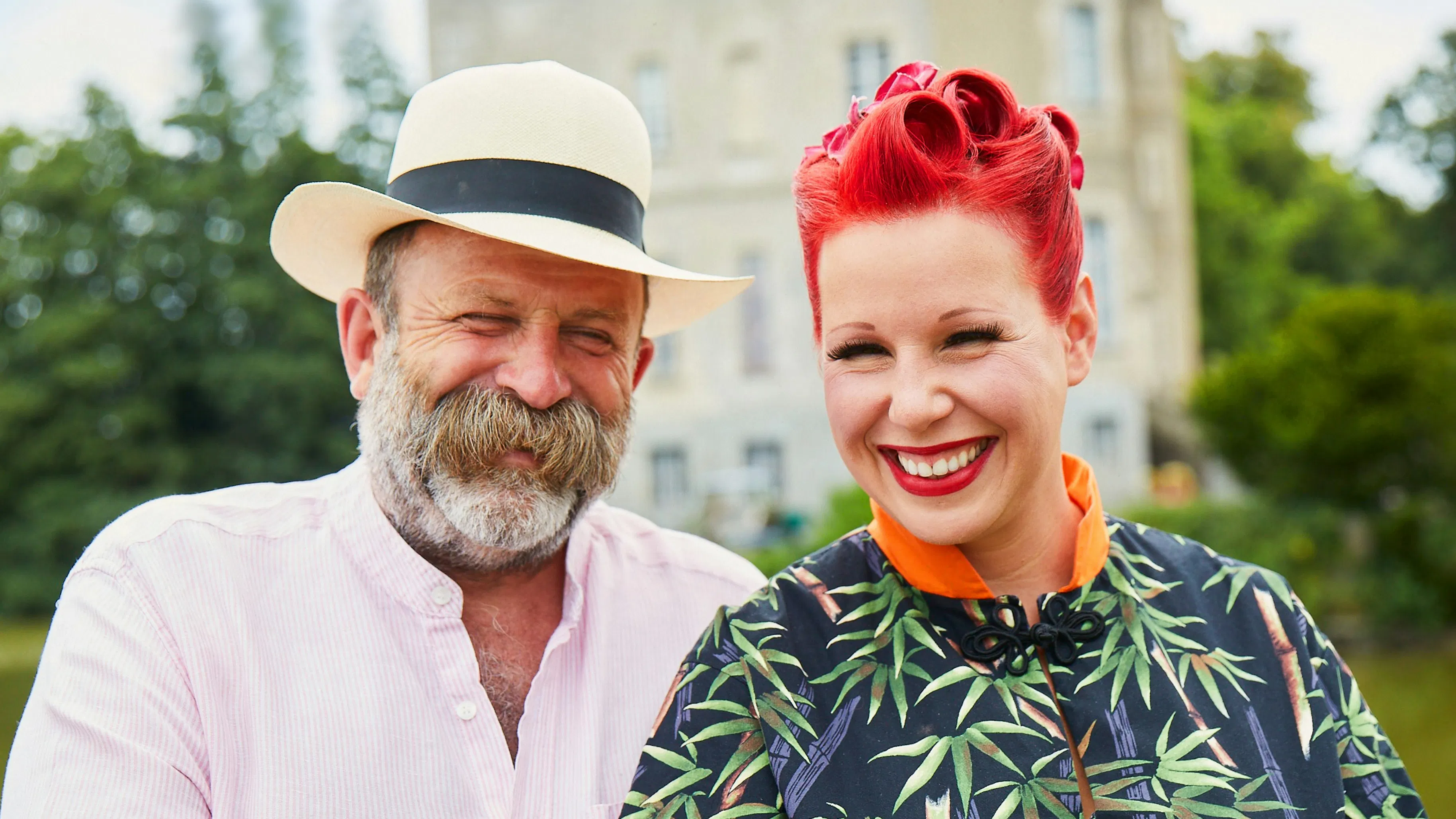 Dick og Angel Strawbridge fra ”Han, hun og drømmeslottet” på TV 2 Fri er stolte forældre. 