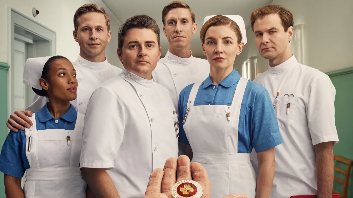 "Sygeplejeskolen" er snart tilbage på TV 2 Charlie. 