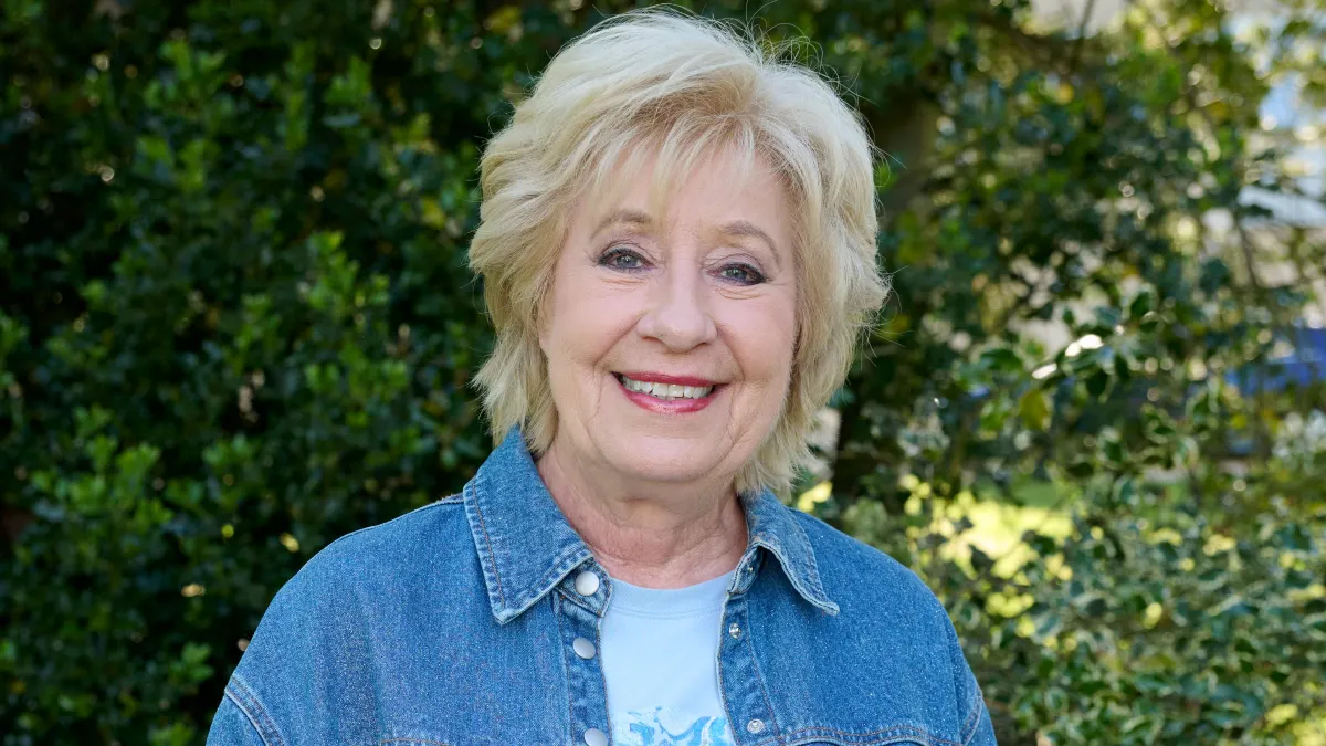 Birthe Kjær rút lui trong một tháng