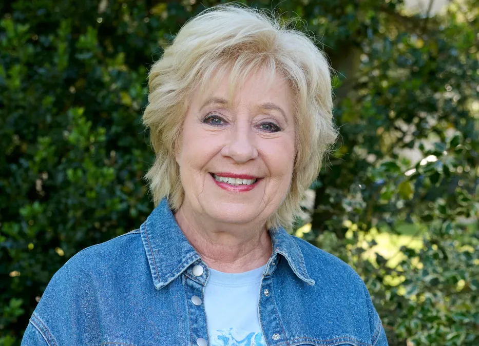 Birthe Kjær rút lui trong một tháng