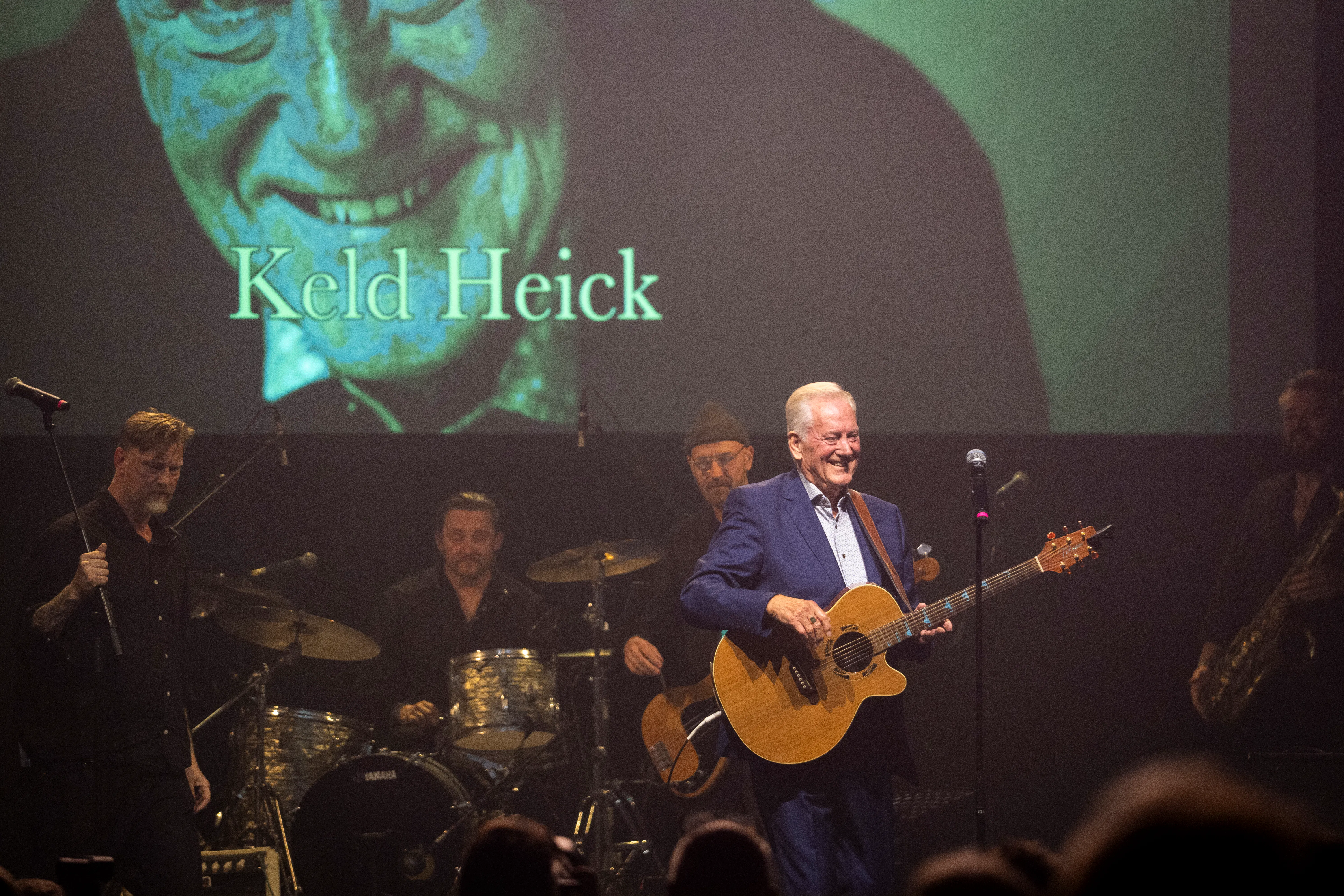 Keld Heick på scenen i Store Vega.