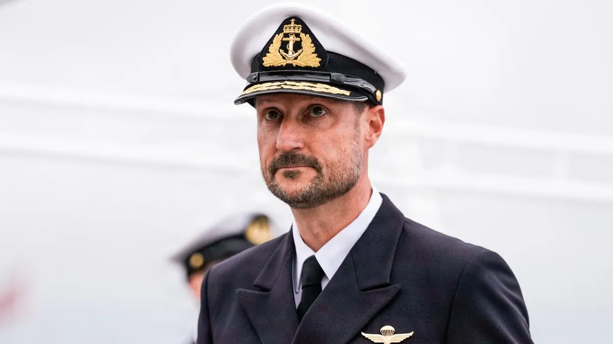 Kong Haakon er klar til sit første officielle besøg: Her går turen hen | BILLED-BLADET