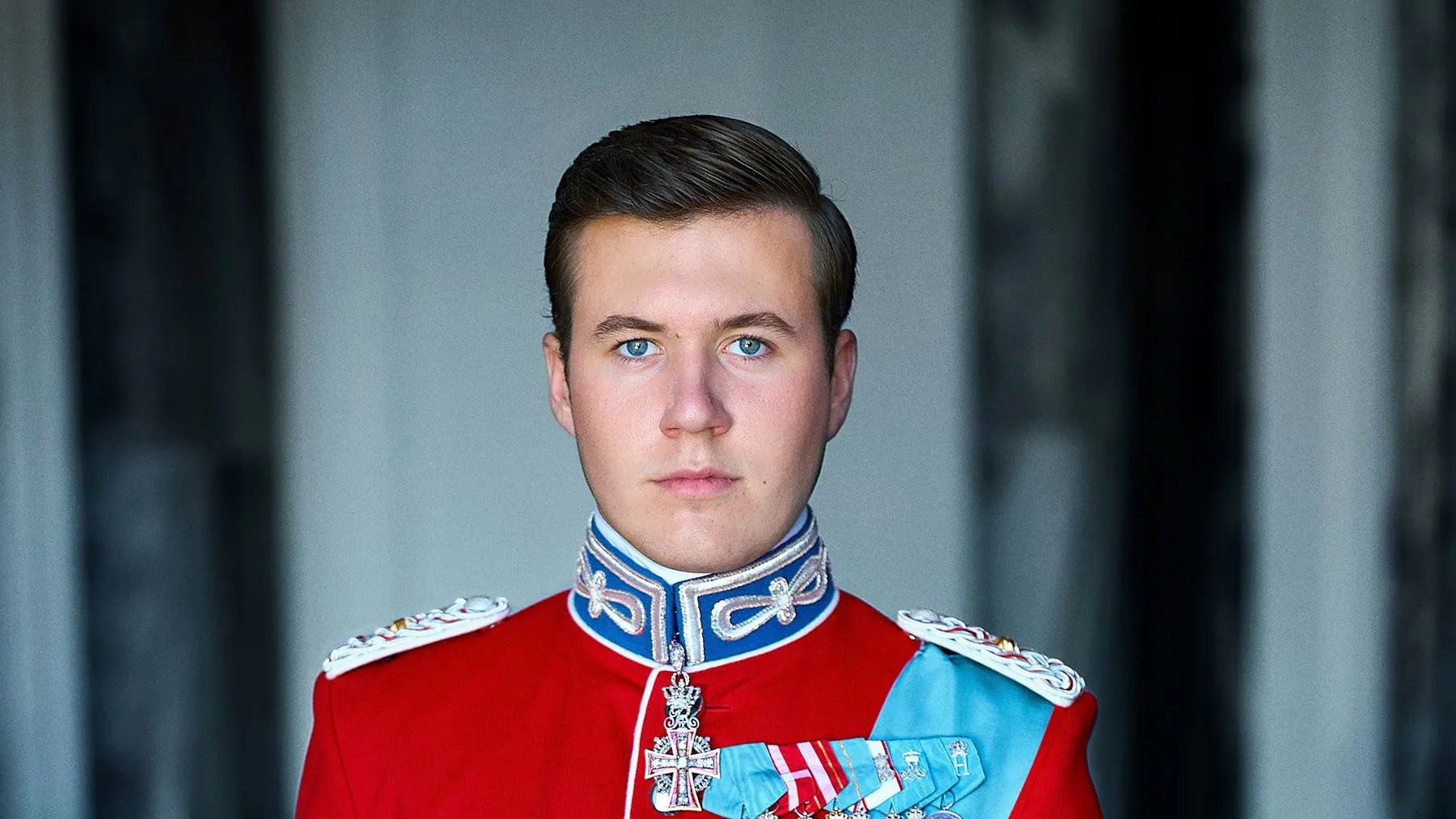 Et af de nye fotos af kronprins Christian.