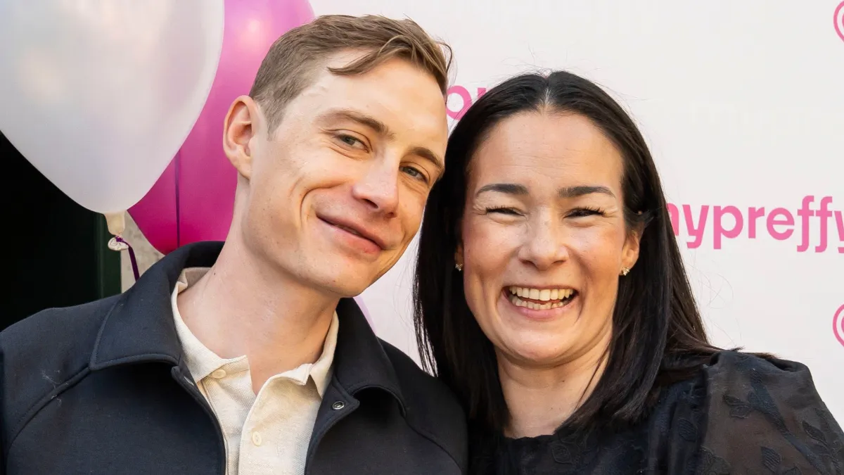 Jonas og Trine Viungegaard har været i udlandet.