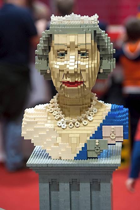 Dronning Elizabeth i Lego.