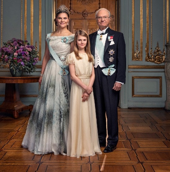 Kronprinsesse Victoria, prinsesse Estelle og kong Carl Gustaf