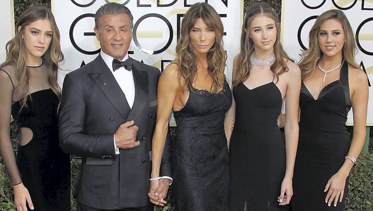 Sistine Stallone, Sophia Stallone, Scarlet Stallone, Sylvester Stallone og Jennifer Lavin