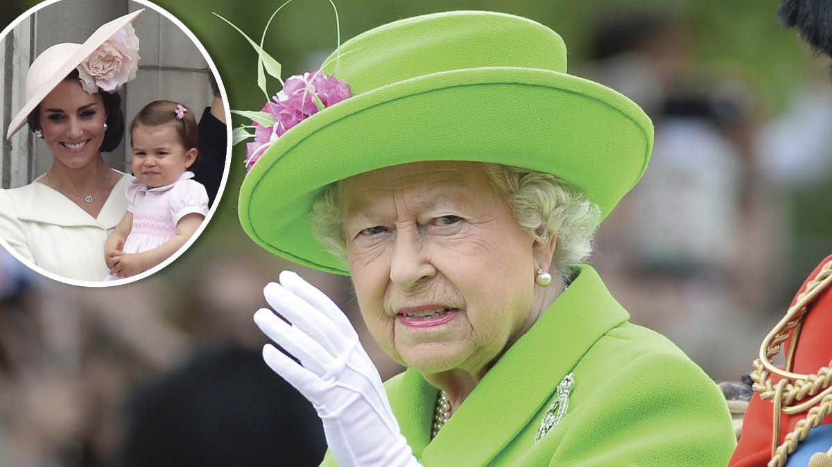 Dronning Elizabeth. Indsat: Hertuginde Catherine og prinsesse Charlotte.