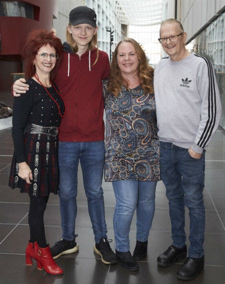 Sussi og Leo med Lukas og hans mor Berit. 