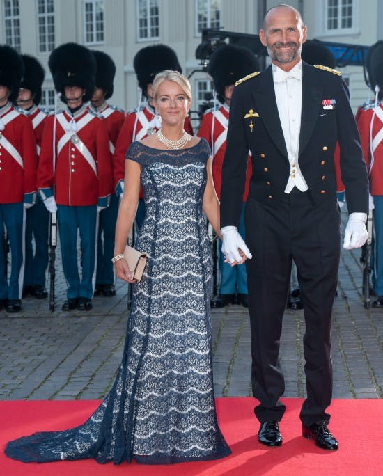 https://imgix.billedbladet.dk/_han1441.jpg