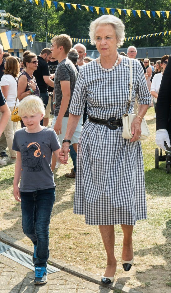 https://imgix.billedbladet.dk/_han9901_0.jpg