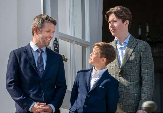 Prins Vincent med kronprins Frederik og prins Christian
