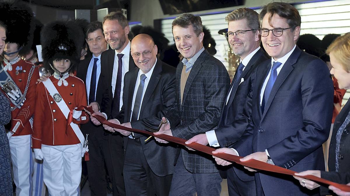 Kronprins Frederik åbner Royal Arena i Ørestad på Amager.