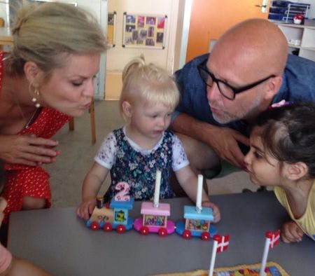 Cecilie Hother fejrede Ellinor i vuggestuen.