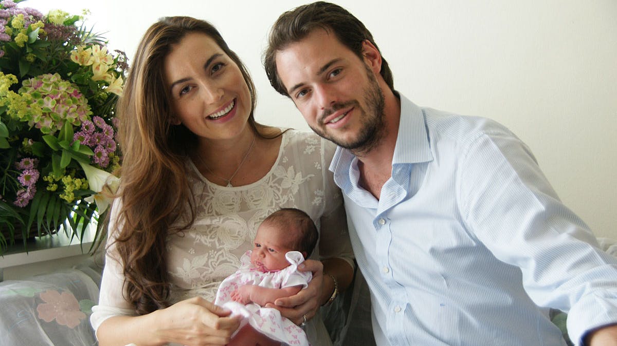 Prins Felix og prinsesse Claire med deres datter prinsesse Amalia