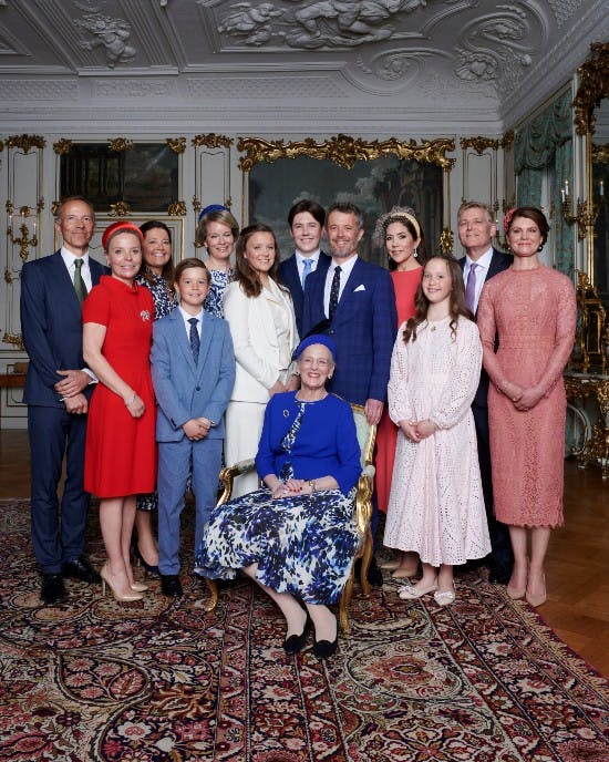 https://imgix.billedbladet.dk/hkh_prinsesse_isabellas_konfirmation_01_0039.jpg