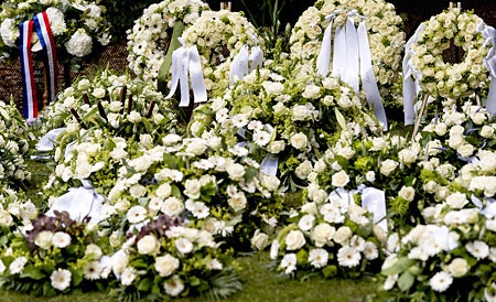 Prins Johan Frisos gravsted med de mange blomster