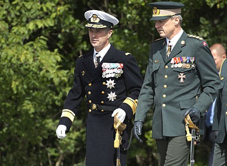 Kronprins Frederik i uniform