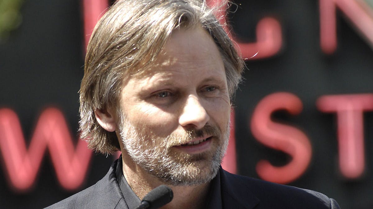 Viggo Mortensen er en erfaren musiker og sangskriver.